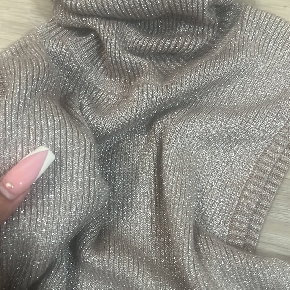 BCBG blouse - Picture 3 of 5